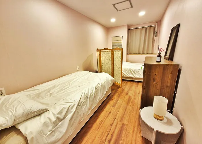 Хостел Onjeong *
